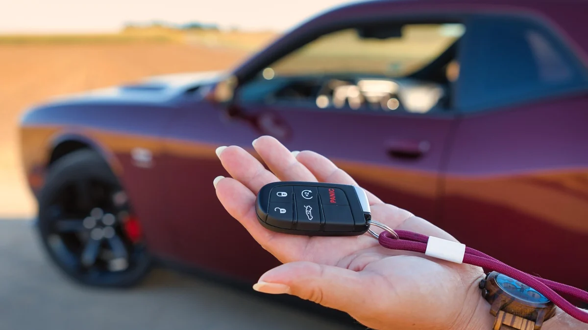 Llaves de un coche nuevo